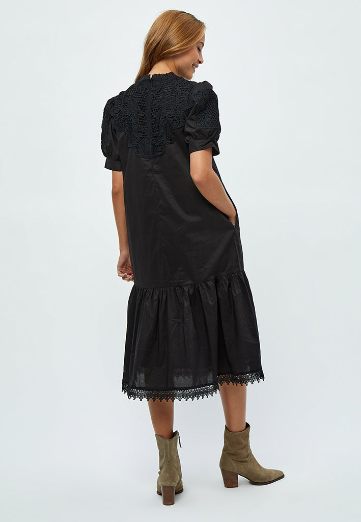 Minus MSVictoria Embroidery Midi Dress Dress 100 Black