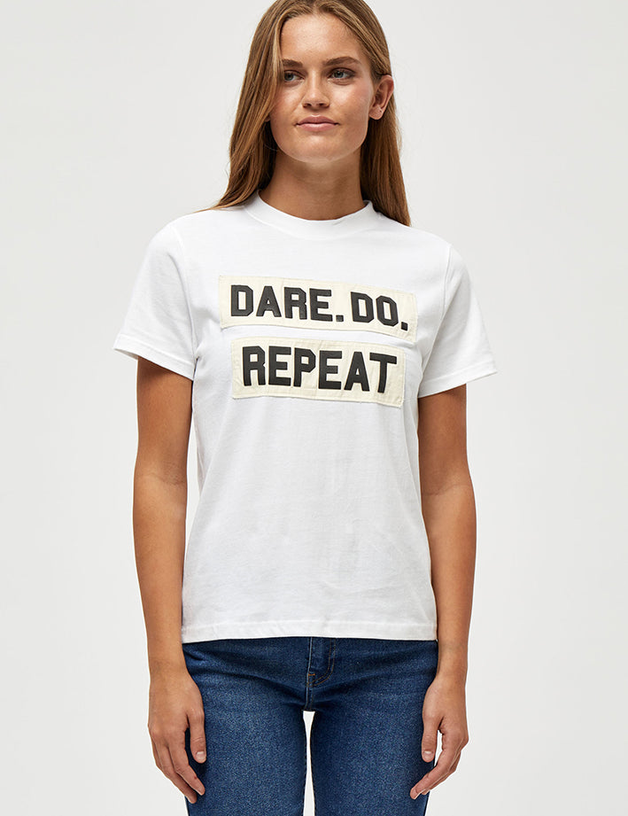 Desires A Dare Tee T-Shirt 0001P White Print