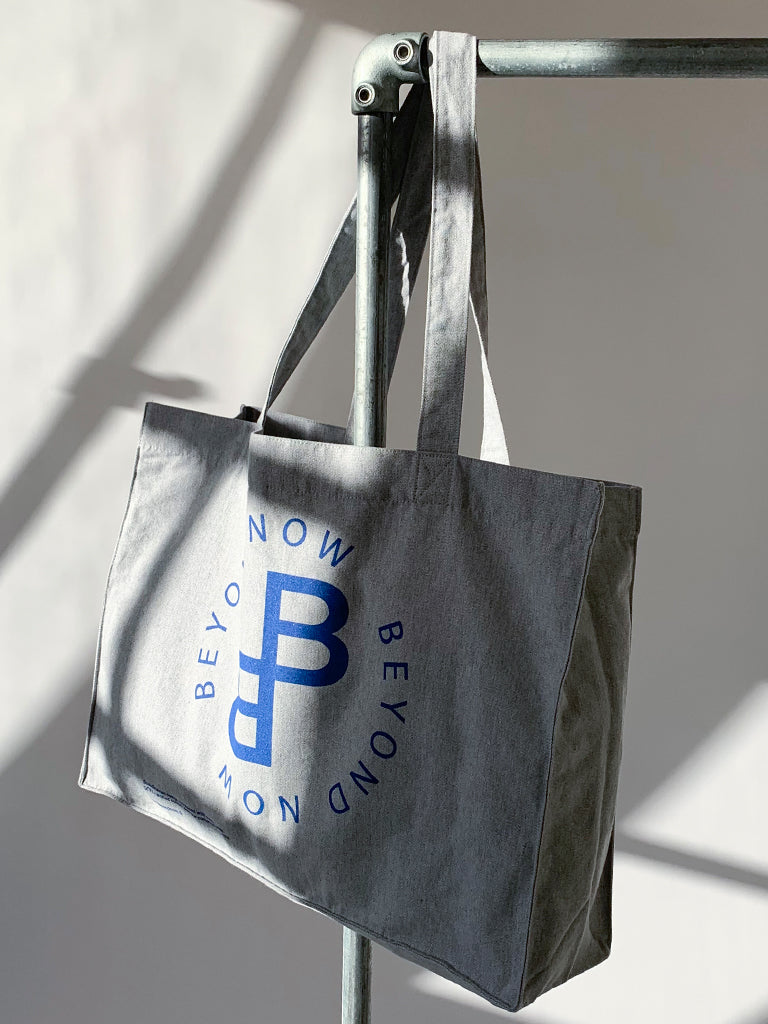Beyond Now Beyond Now Tote Bag Sales promotion 112M Light Grey Melange