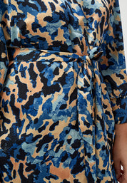 Peppercorn Camil Sabia Dress Curve Dress 1537P DAPHNE BLUE PR