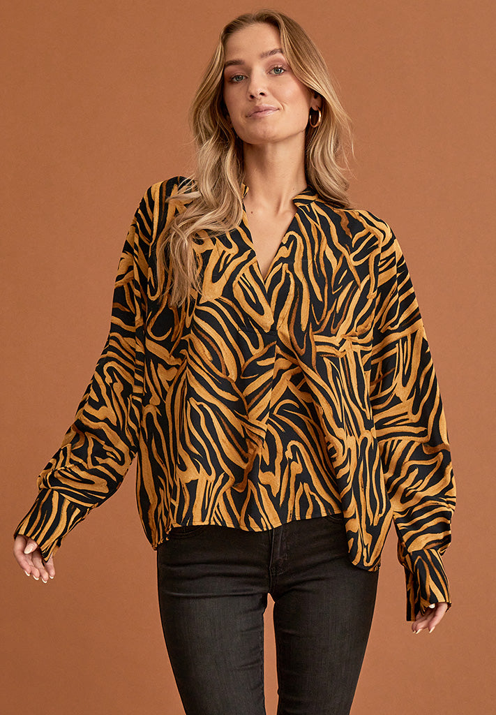 Desires DSFaith V-Neck Long Sleeve Blouse Blouse 9000P Black Print