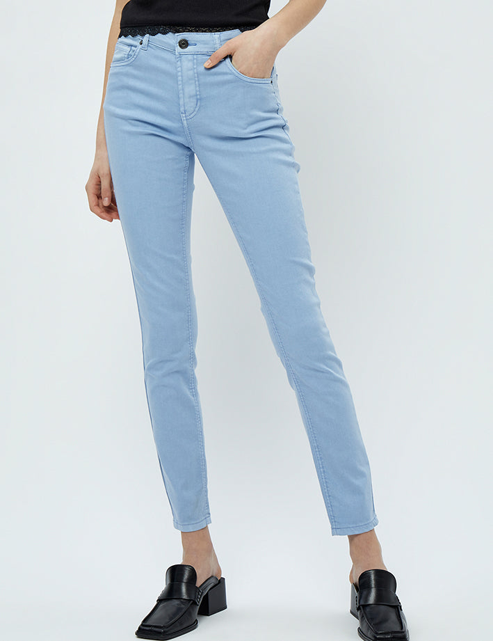 Desires DSLola Garment Dye MW Jeans 2272 Serenity Blue