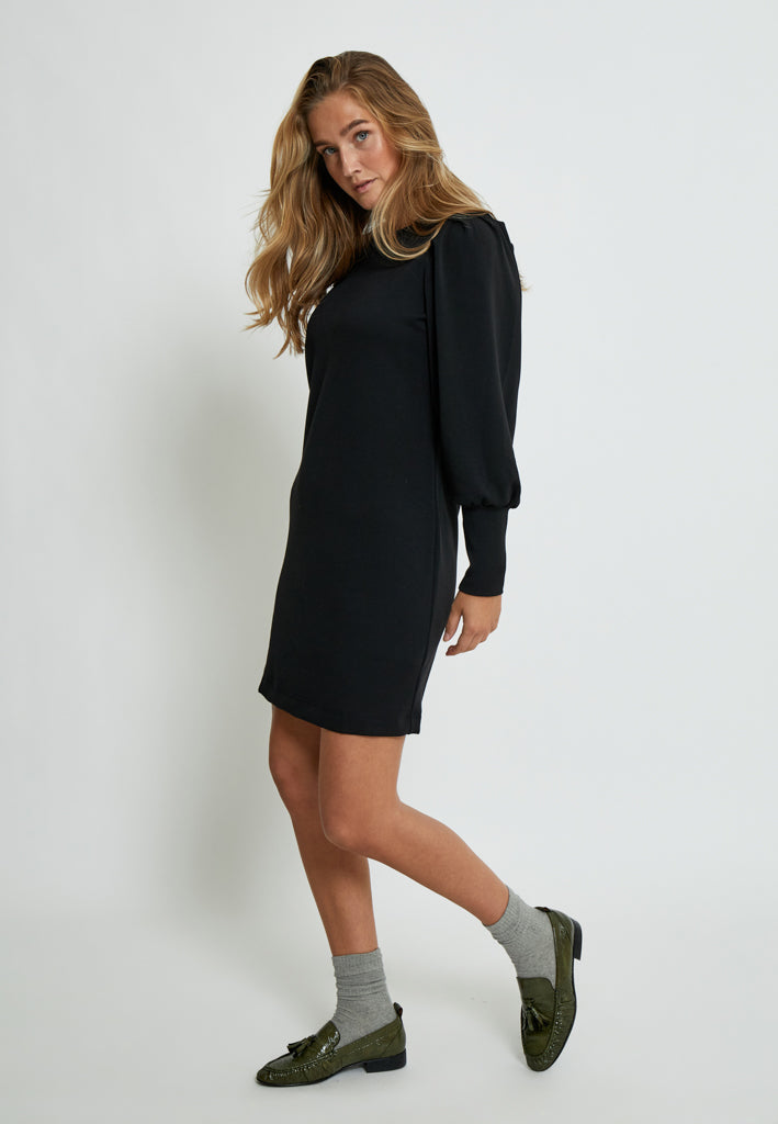 Peppercorn Dicette Puff Sweat Dress 9000 Black