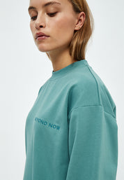 Beyond Now Jaden Long Sweatshirt Sweatshirt 480 North Atlantic