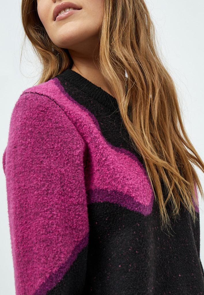 Peppercorn Jayda GRS Round Neck Knit Pullover Pullover 9000J Black Jacquard