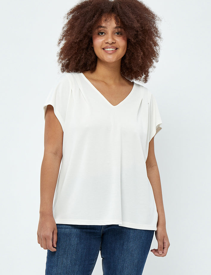 Peppercorn Lana V-Neck Cap Sleeve T-Shirt Curve T-Shirt 0265 Sandshell