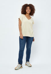 Peppercorn Lana V-Neck Cap Sleeve T-Shirt Curve T-Shirt 0273 Warm sand