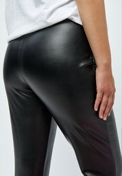 Peppercorn Linette PU Leggings Curve Leggings 9000 Black