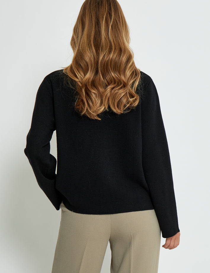 Minus Lupi High Neck Knit Pullover Pullover 100 Black
