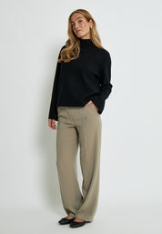 Minus Lupi High Neck Knit Pullover Pullover 100 Black