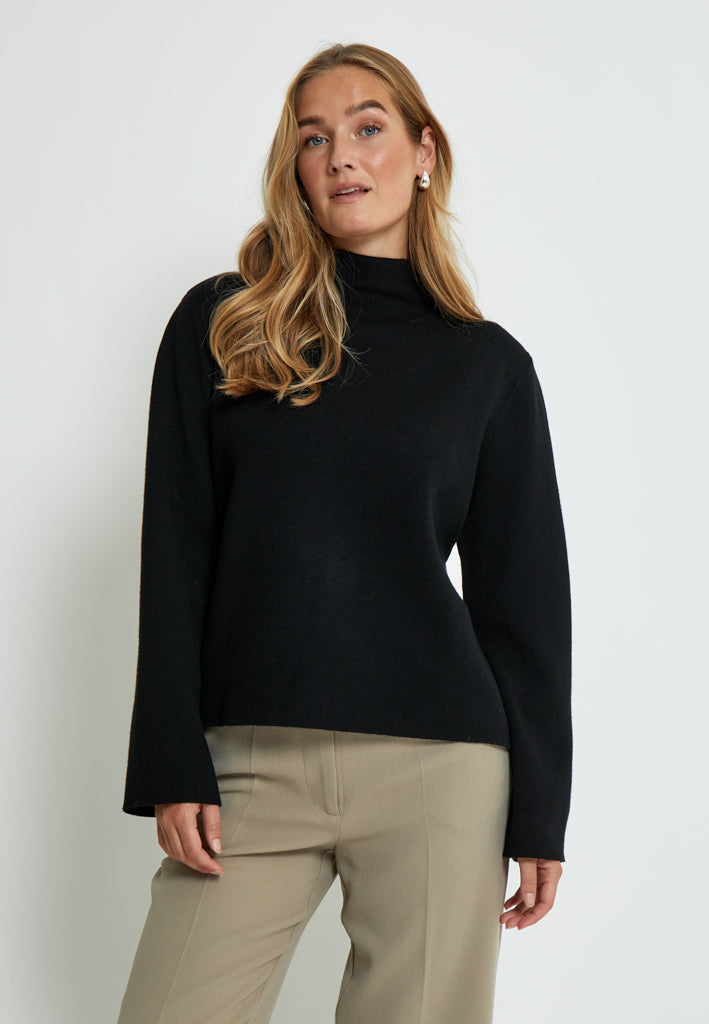 Minus Lupi High Neck Knit Pullover Pullover 100 Black