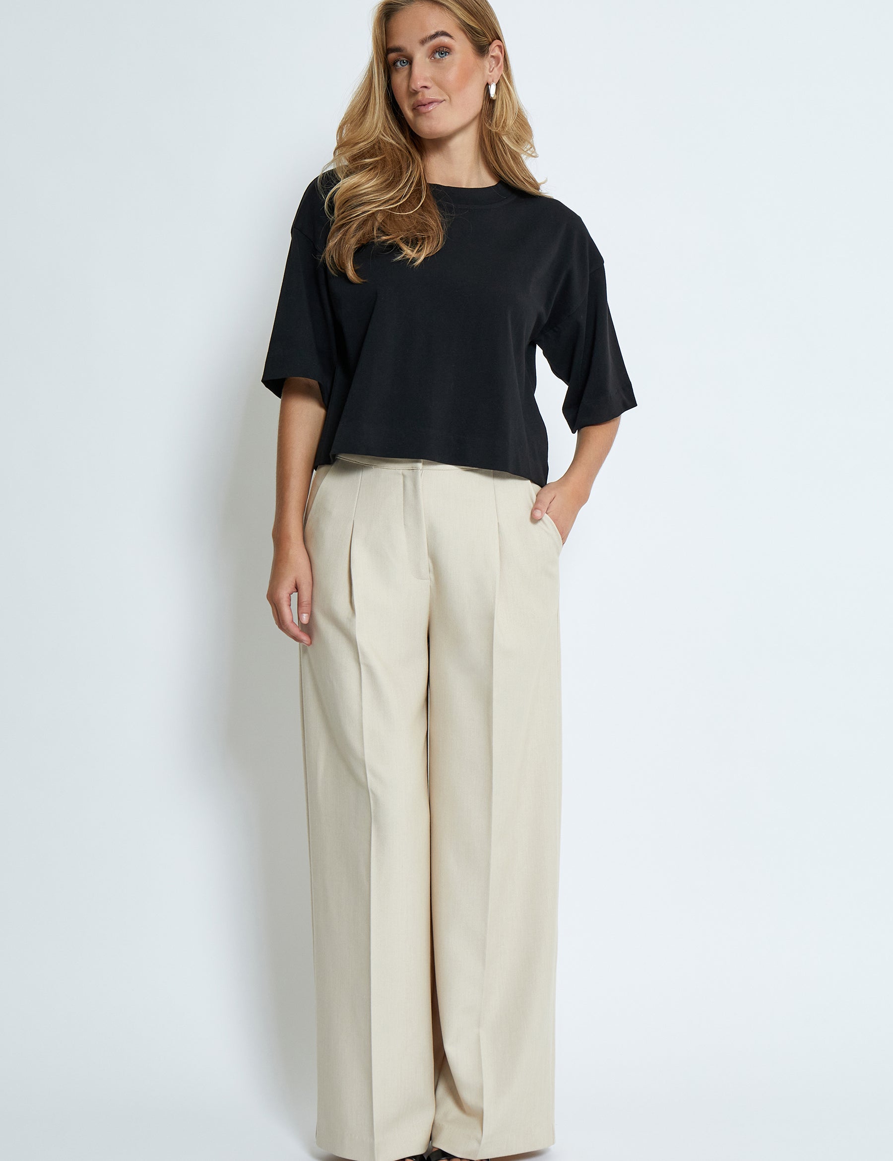 Minus MSGamma Cropped GOTS T-shirt T-Shirt 100 Black
