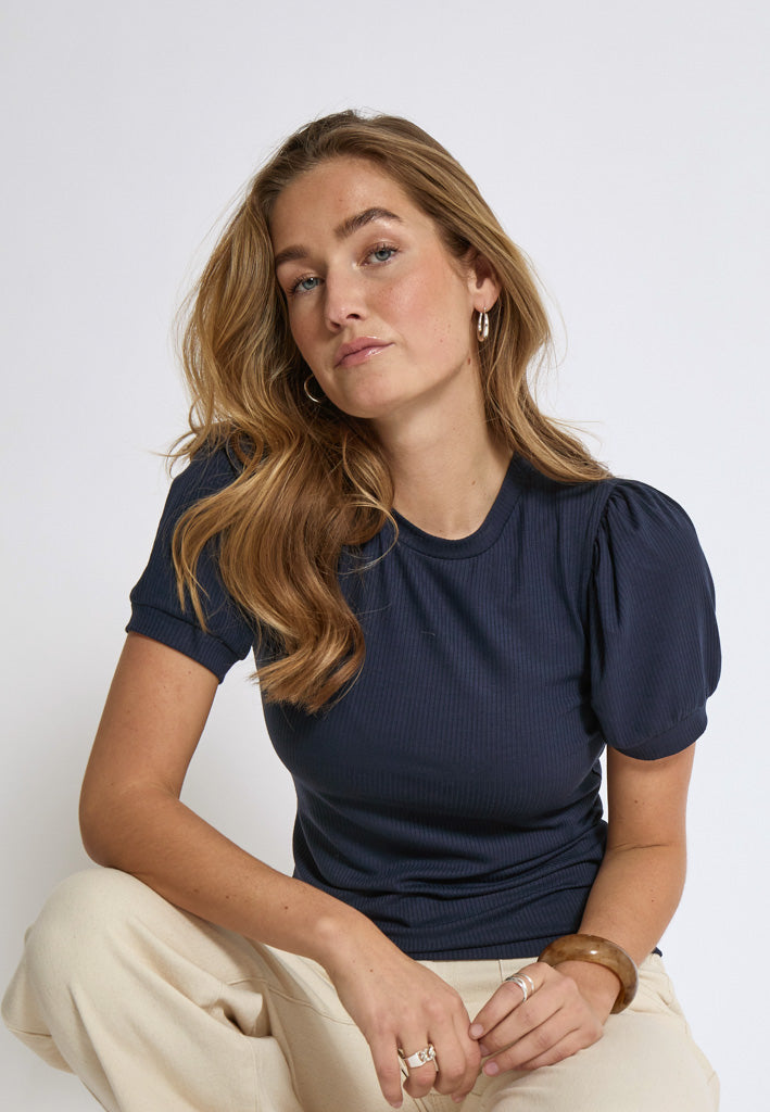 Minus MSJohanna T-Shirt T-Shirt 5270 Black Iris