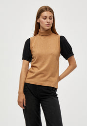 Minus MSRaka knit turtleneck Top 721M Almond Melange