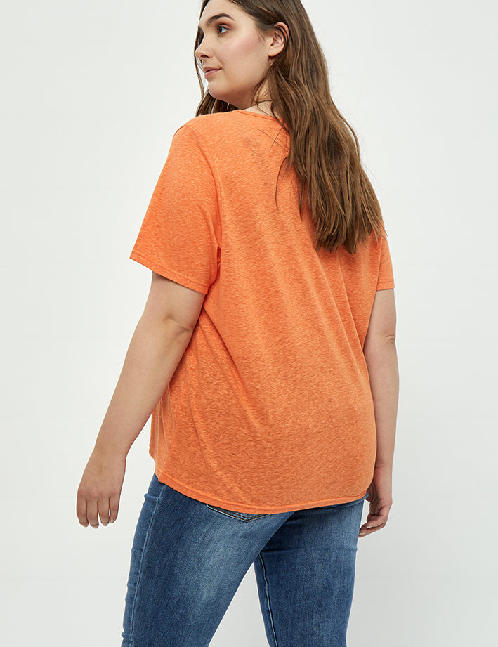 Peppercorn Marina Crochet T-Shirt Curve T-Shirt 6740 Firecracker