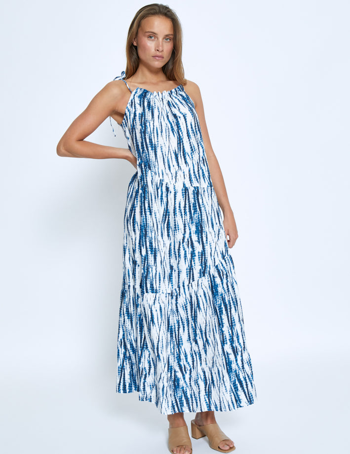 Peppercorn PCGigi Maxi Dress Dress 5007P Palace Blue Print