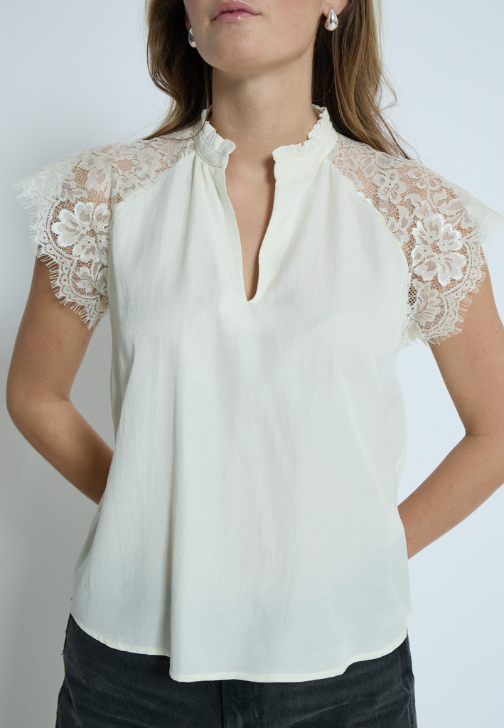 Peppercorn PCKia Top Top 0011 Gardenia