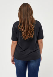 Peppercorn Philina Tee Curve T-Shirt 9000 Black