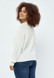 Peppercorn Rosalia Pearlknit Pullover Curve Pullover 0001 White