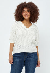 Peppercorn Rosalia V-Neck Knit T-Shirt Curve T-Shirt 235 Cloud dancer