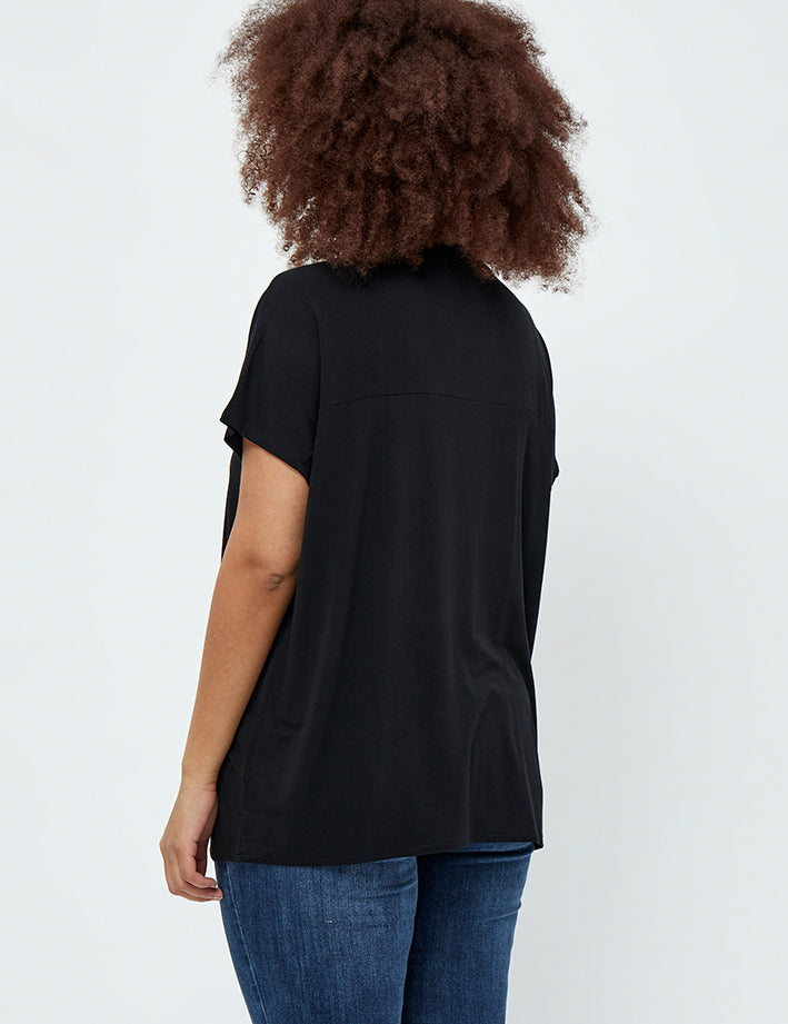 Peppercorn Rosalinda T-Shirt Curve T-Shirt 9000 Black