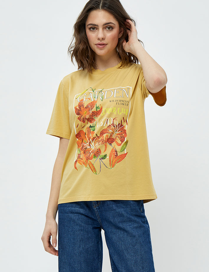 Minus Lemia Tee T-Shirt 259 Yellow Straw